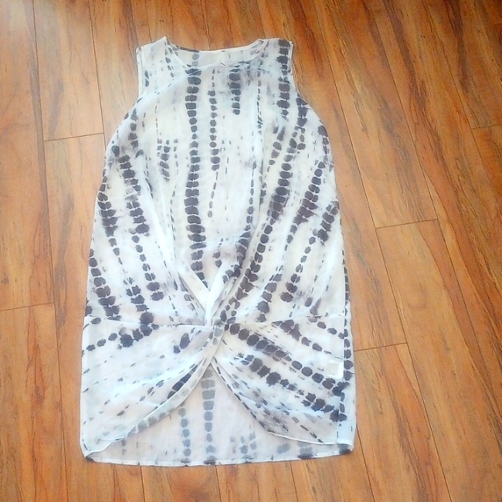 Swimsuit cover NWOT